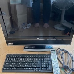 値下げしました。29日まで引き取り限定。NEC VALUESTAR PC-VW770CS6B 2010年製 デスクトップパソコン パソコン テレビ リモコン キーボード付 の画像