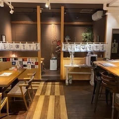 ホールスタッフ急募の画像