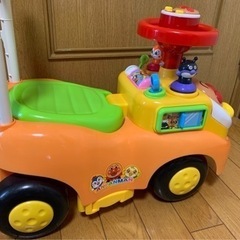 アンパンマン よくばりビジーカー 押し棒+ガード付きの画像