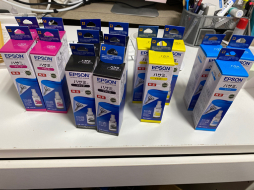 EPSON インクボトル　ハサミ