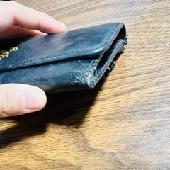 PRADAの財布の画像