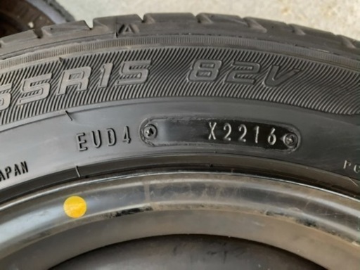 実走行2000km程度 ダンロップ LE MANS4 185/55R15 マツダベリーサ用中古純正スチールホイールと中古夏タイヤ4本セット 実走行2000km程度 ダンロップ LE MANS4 185/55R15 マツダベリーサ用