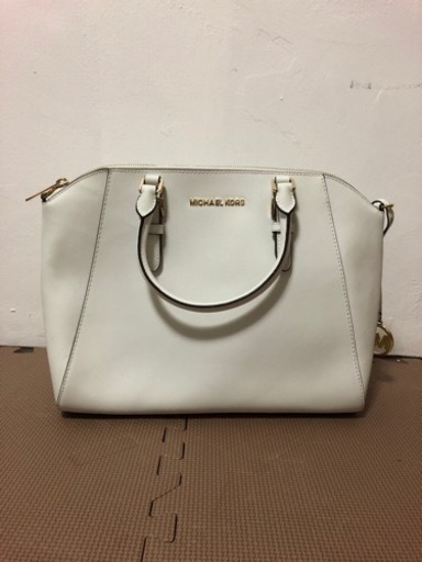 マイケルコース　白　カバン