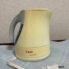 T-falの電気ケトル譲ります！！