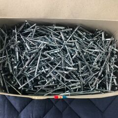 ☆彡ブラインドリベット!!!スチールフランジ・スチールシャフト・3.2ｍｍ　SB45　板金工作に!!!の画像