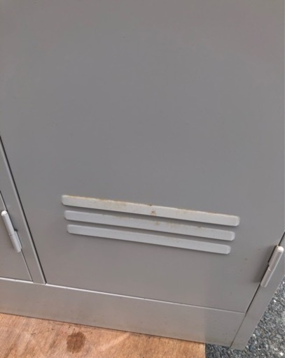 ⭐︎中古品　イトーキ　2人用ロッカー　608×515×1790mm　事務用品⭐︎