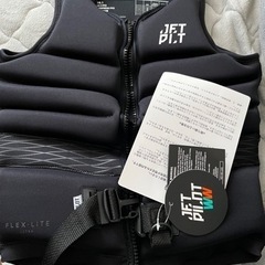 ジェットパイロットライフジャケット新品未使用