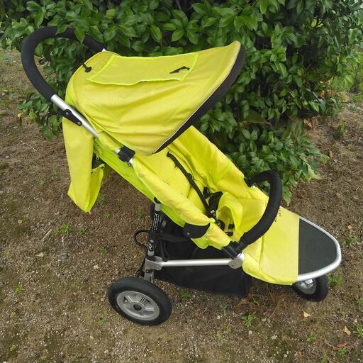 AirBuggy mimi  エアバギーミミ　フレッシュグリーン　トラベルシステム対応3輪ベビーカー