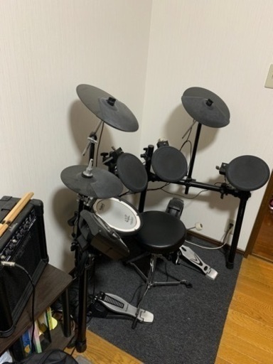 電子ドラム　椅子とアンプ付き