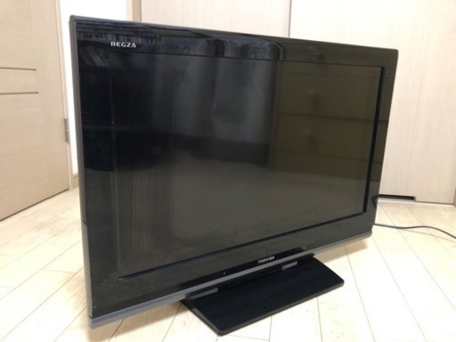 決まりました　32型液晶テレビ　REGZA レグザ