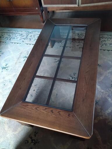 センターテーブル