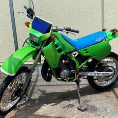 KDX125SR 貴重な2st モトクロス リアサス別体タンク (検索）CRM250 80 50 KDX250 TS125 KLX125 TDR DT230 セロー ランツァ ハスラーの画像