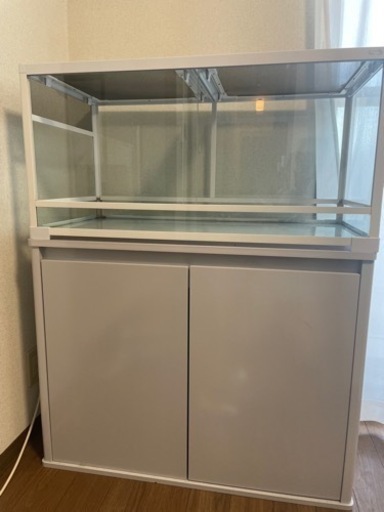 爬虫類飼育ケース　テラリウム水槽　水槽