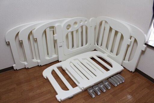 ☆美品☆　BuKO ベビーサークル 8枚セット 扉付き ジョイント式 プレイヤード