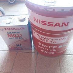 エンジンオイル 10w-30 残り少ない