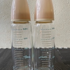哺乳瓶