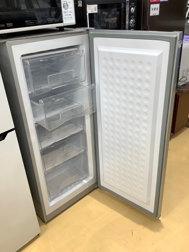 YAMADA 1ドア冷凍庫　138l 2020年製