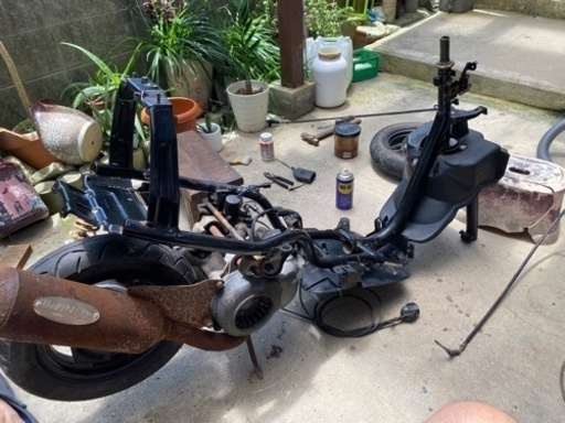 ヤマハ　アプリオtype2 90エンジン　組み立て途中