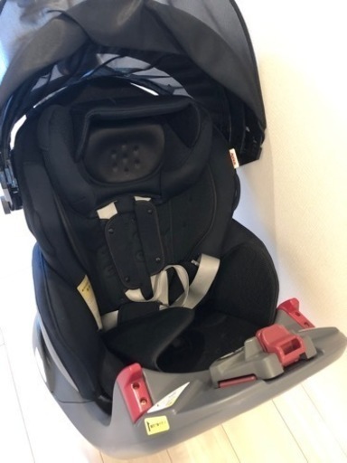 交渉中です。値下げいたしました。アップリカ フラディア チャイルドシート