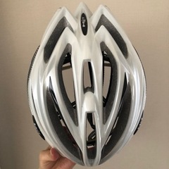 自転車用ヘルメットの画像