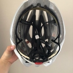 自転車用ヘルメットの画像