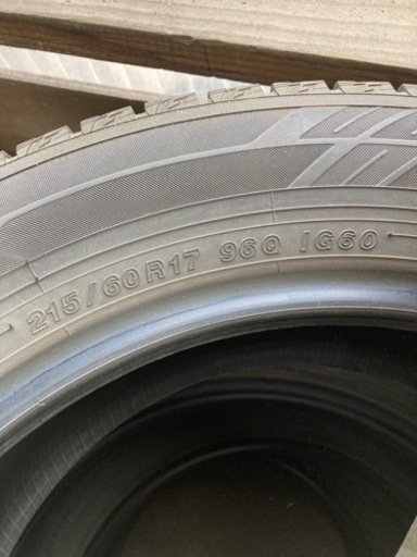 ヨコハマタイヤIG60 215/60R17