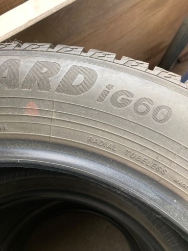 ヨコハマタイヤIG60 215/60R17 
