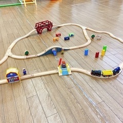 木製レール(列車付)の画像