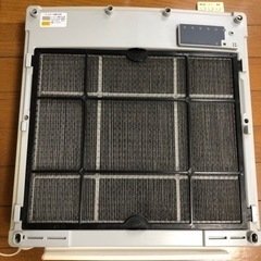 HITACHI 空気清浄機　EP-DZ30の画像