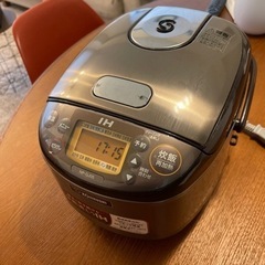 象印　IH炊飯ジャー