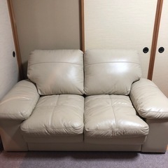ニトリ本革ソファー  交渉中です