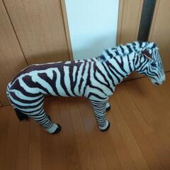 【お譲り先決定済み】シマウマのオモチャ　いす　ぬいぐるみの画像