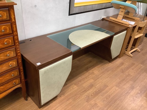 【値下げしました】書斎机　ナチュラル　売場展開中！！