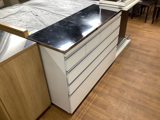 昇光家具　キッチンカウンター　天板キズ有　売場展開中！！！