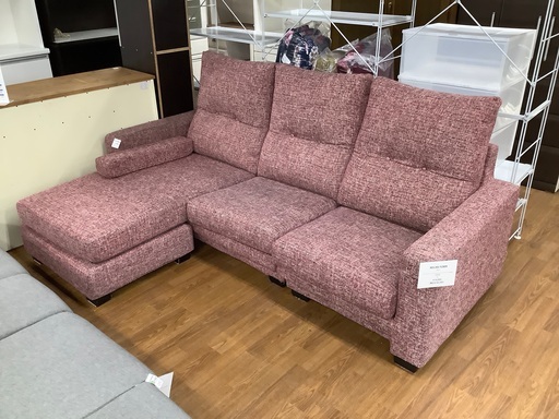 RERAX FORM カウチソファー　売場展開中！！！