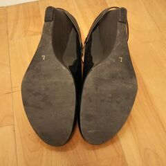 レディースパンプスの画像