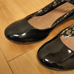 レディースパンプスの画像