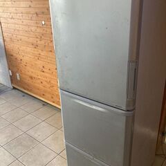 【受渡予定決定】無料 6/27まで 2019年製シャープ冷凍冷蔵庫 SJ-W352E-Sの画像