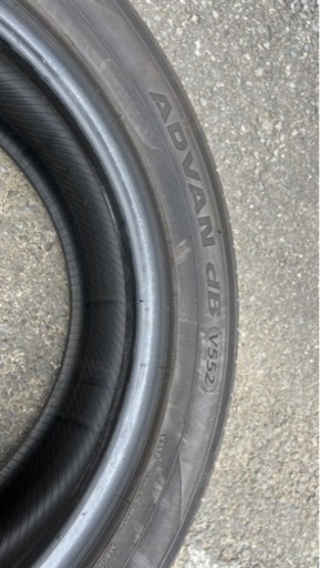 ヨコハマ 215/50R17 タイヤ 4本 2018年 17インチ