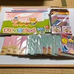 スケッチブック、折り紙、色鉛筆★決まりました