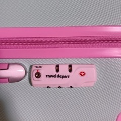 新品、スーツケース、可愛い色の画像