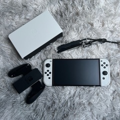 【マリパ付き】任天堂Switch有機EL (White)の画像