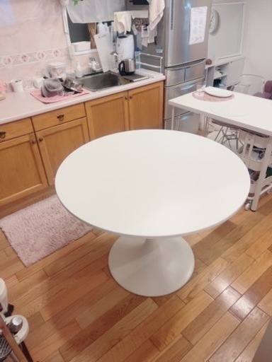 受け渡し決定しました！IKEA 円形テーブル　ドクスタ　ダイニングテーブル