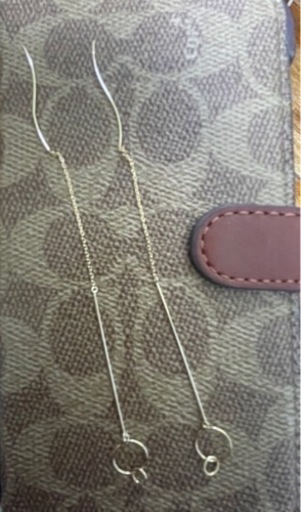 18Kピアス（ESTELLE）