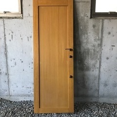 ドア