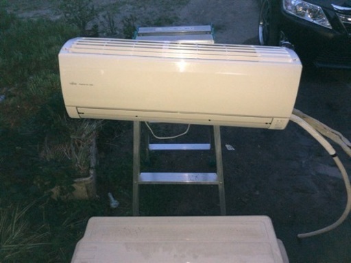 富士通　6畳用　2012年製