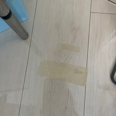 ガラスサイドテーブルの画像