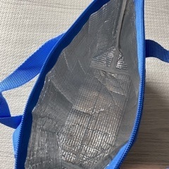 【新品】不思議の国のアリス柄　お弁当袋　コップ袋　保温・保冷袋の画像