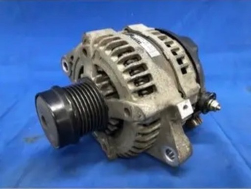 ハイエース　オルタネーター　レジアスエース