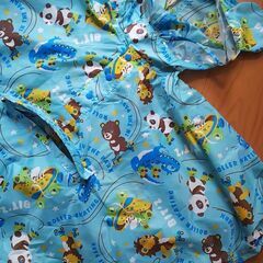 Bitzビッツ 耳付きレインポンチョ